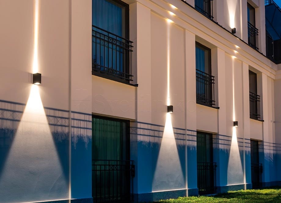 Вуличні світильники та освітлення для стадіонів: обирайте лише якісне