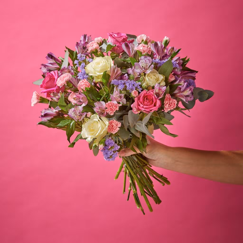 Які квіти краще замовити з доставкою